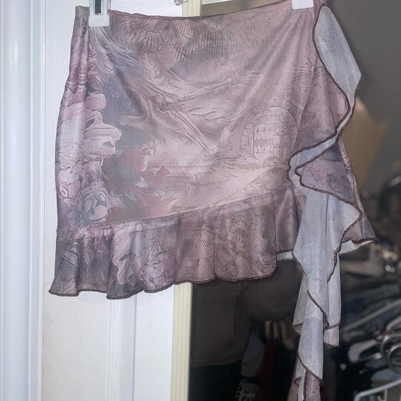 Y2K Elegant mauve mini Ruffled Skirt - Picture 1 of 1